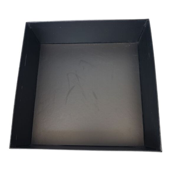 Authentic CHANEL Empty White Black Box 8.75"x8.75"x4" - Picture 9 of 15